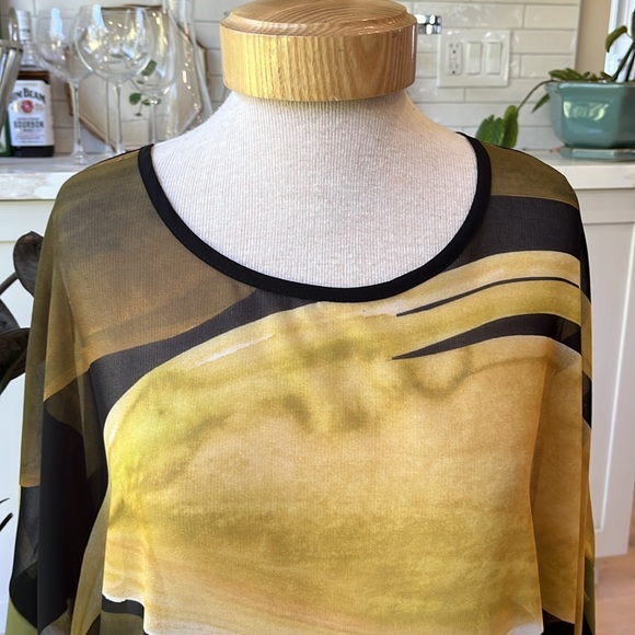 NWT Peruzzi green yellow and black caftan tunic made in Italy - Picture 2 of 12